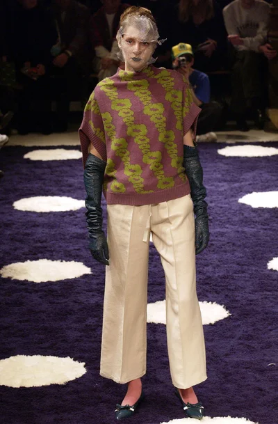 Look 13